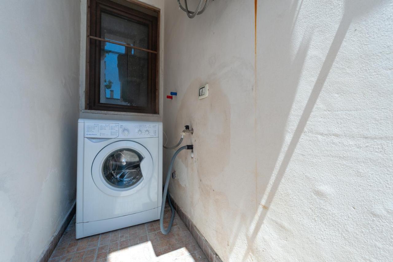 Casa Vacanze Petra Squinzano Exteriör bild